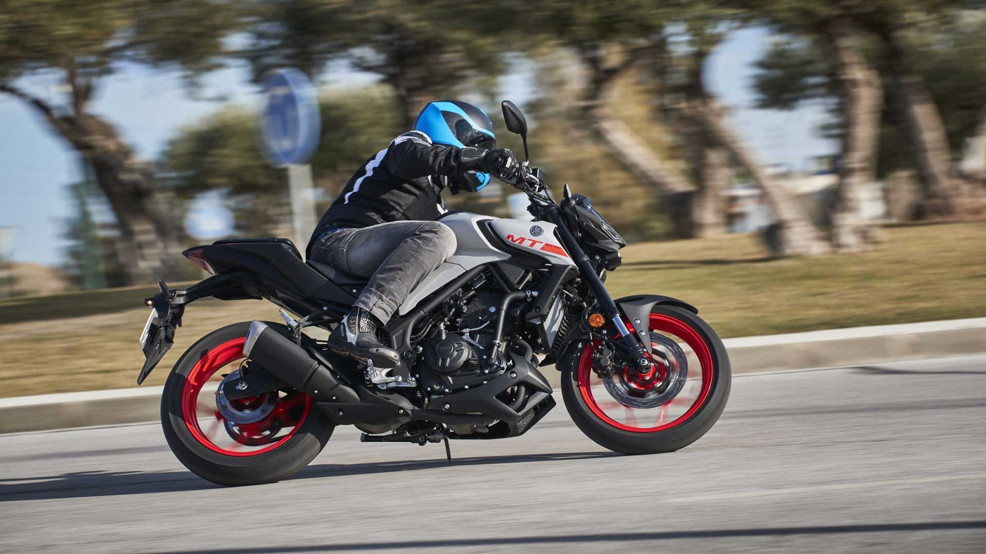Yamaha MT-03 - Zweirad Ginzinger Motorrad & Zubehör
